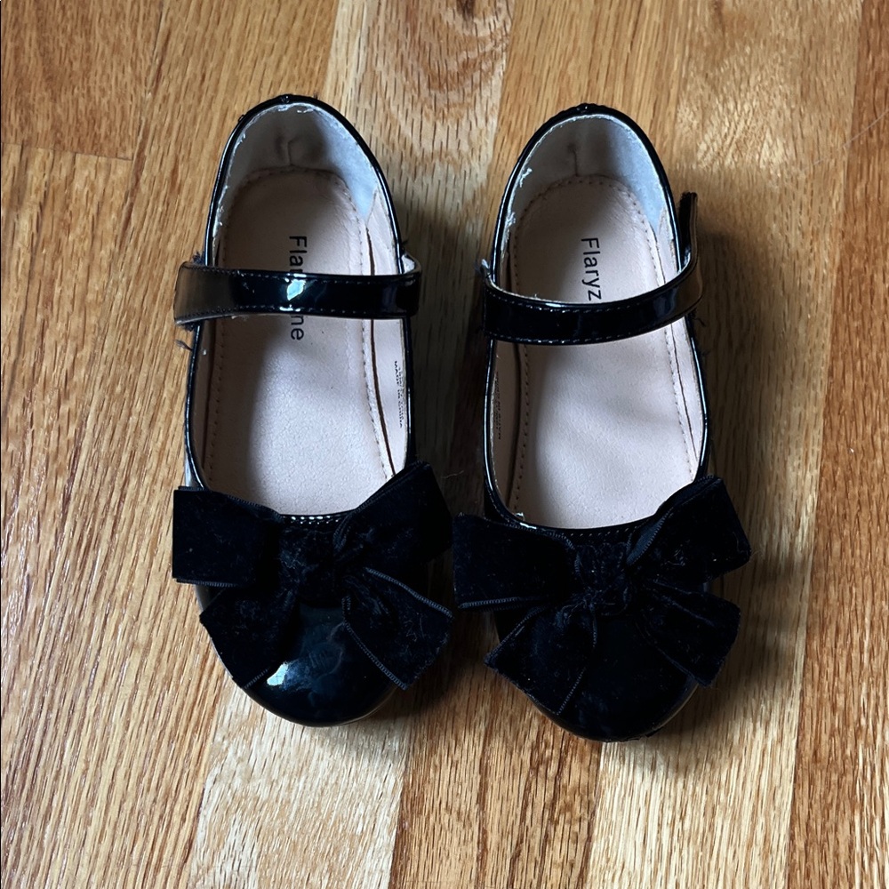 Elegant Black Kids Shoes with Bow